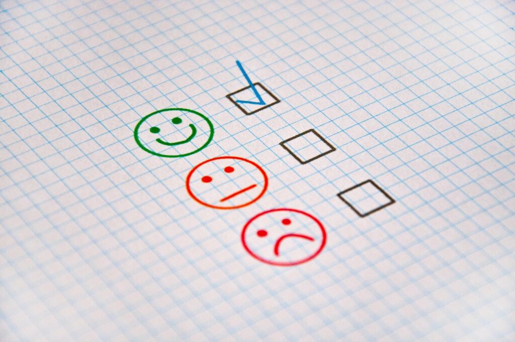 feedback, review, good, bad, satisfactory, positive, negative, discussion, write a review, social, communication, smiley, job, work, feedback, feedback, feedback, feedback, feedback, review, review, review, positive